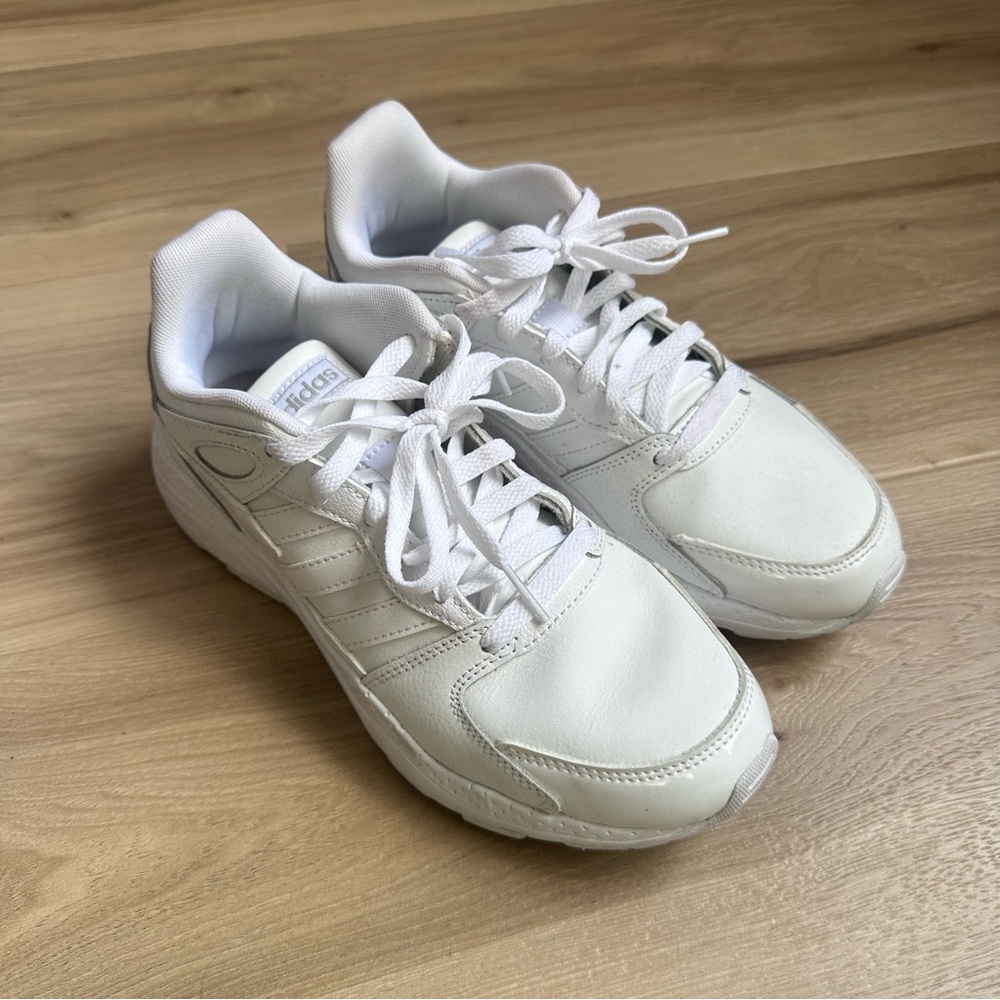 Adidas tennis shoes